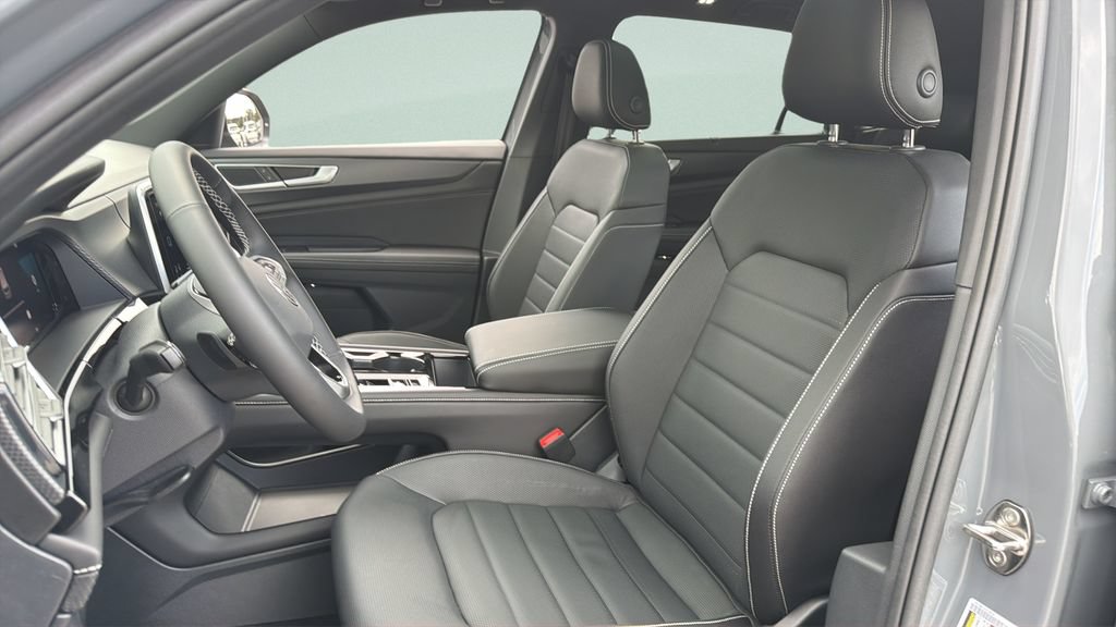 New 2026 Volkswagen Atlas Cross Sport SEL AWD/4WD image 31