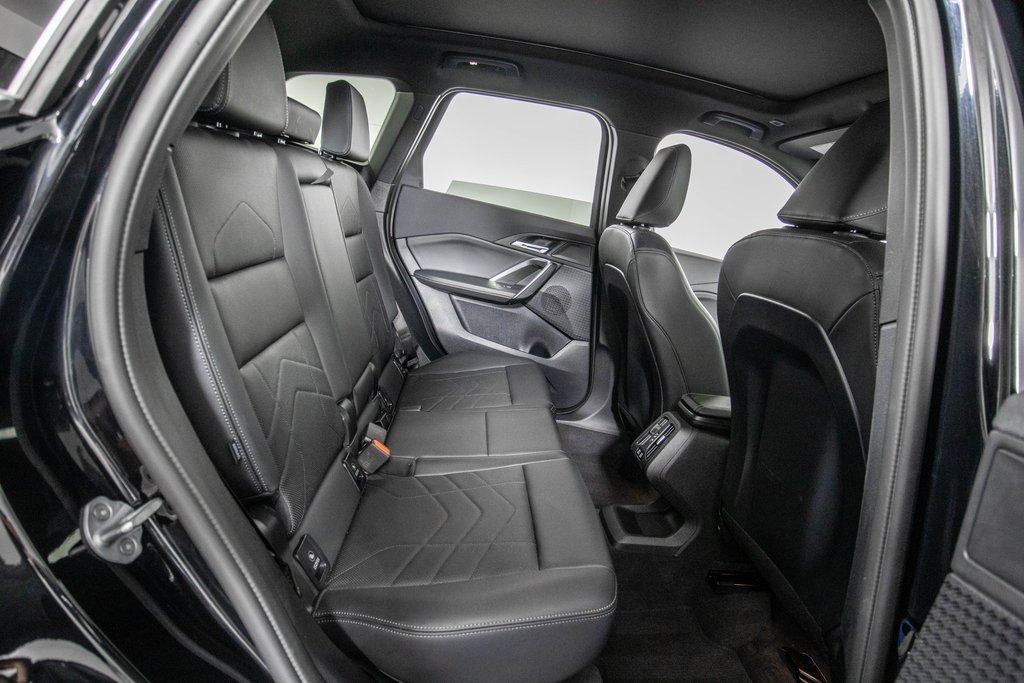 Used 2025 BMW X1 xDrive28i image 11