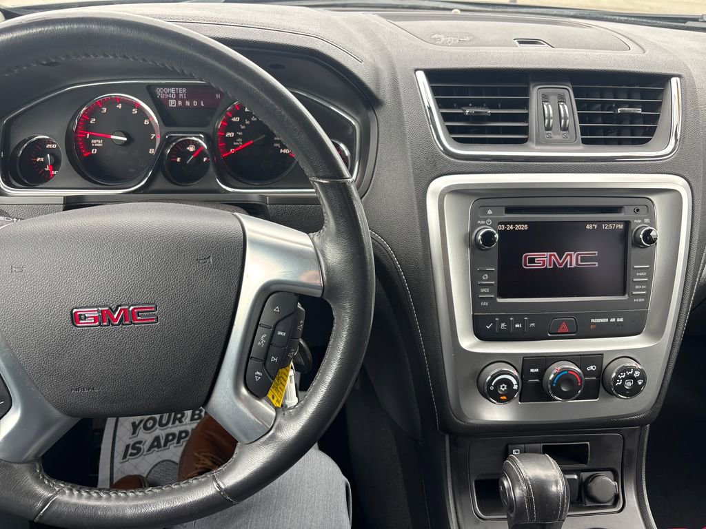 Used 2016 GMC Acadia SLE image 17