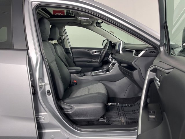 Certified 2024 Toyota RAV4 XLE image 30