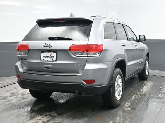 Used 2019 Jeep Grand Cherokee Laredo AWD/4WD image 6