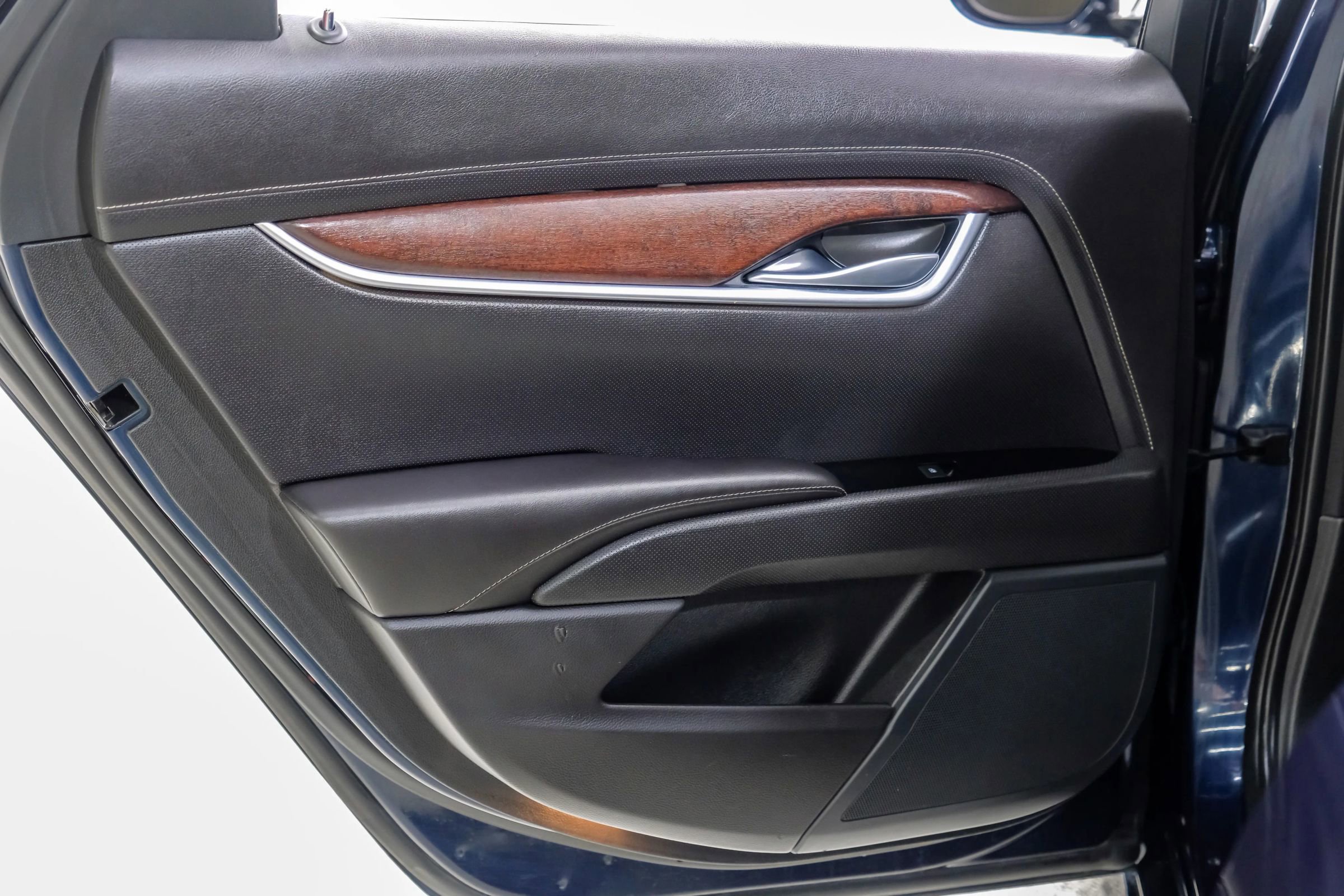 Used 2019 Cadillac XTS Luxury image 53