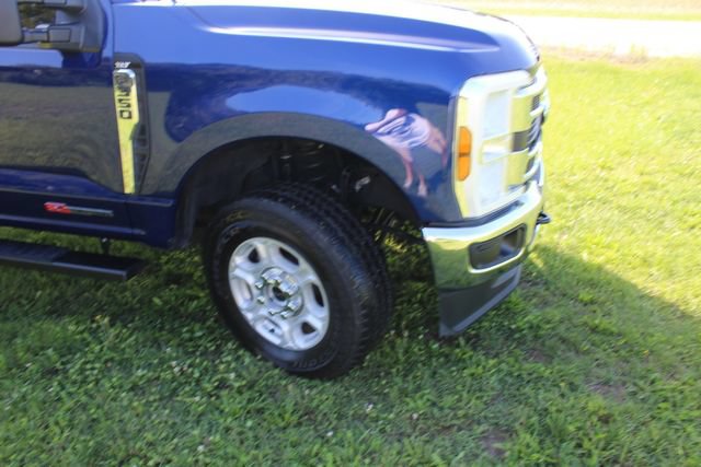 Used 2026 Ford F350 XLT w/ FX4 Off-Road Package AWD/4WD image 7
