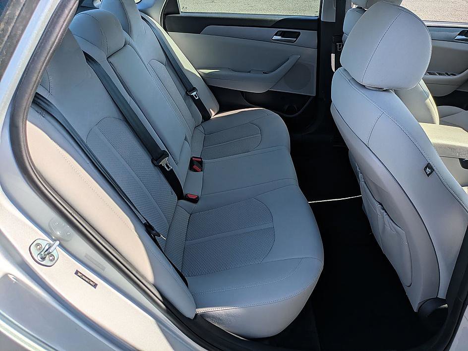 Used 2019 Hyundai Sonata ECO FWD image 29