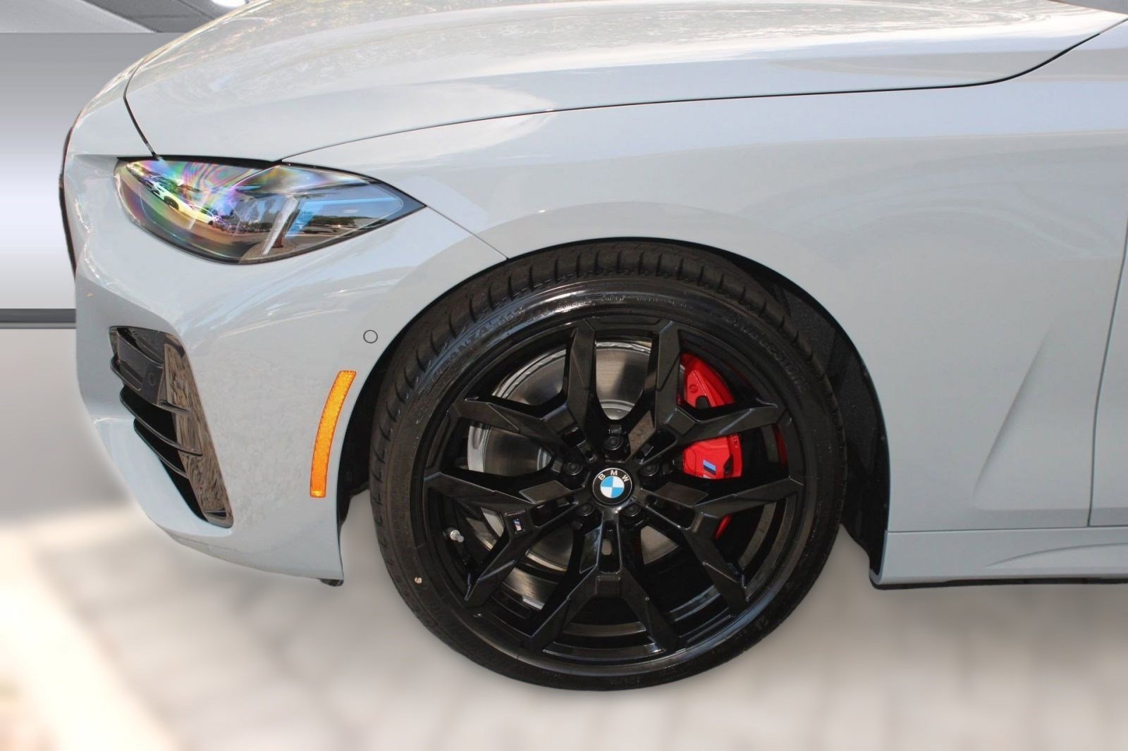 Used 2026 BMW 430i Coupe w/ M Sport Package RWD image 12