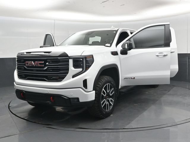 Used 2025 GMC Sierra 1500 AT4 w/ AT4 Premium Package AWD/4WD image 61