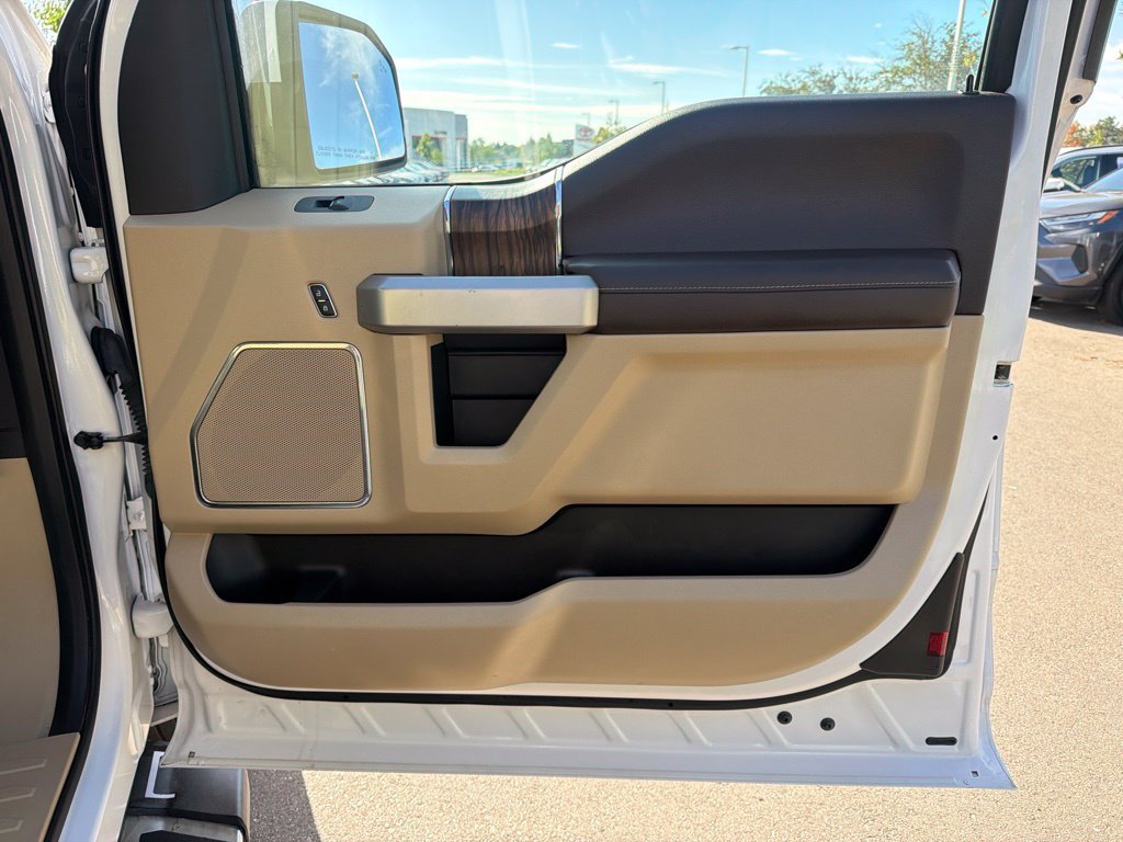 Used 2019 Ford F150 Lariat w/ Equipment Group 501A Mid AWD/4WD image 9