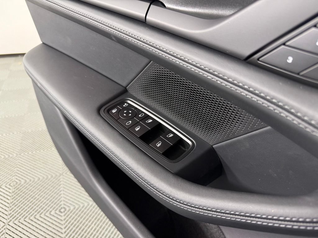New 2026 Porsche Taycan RWD image 21