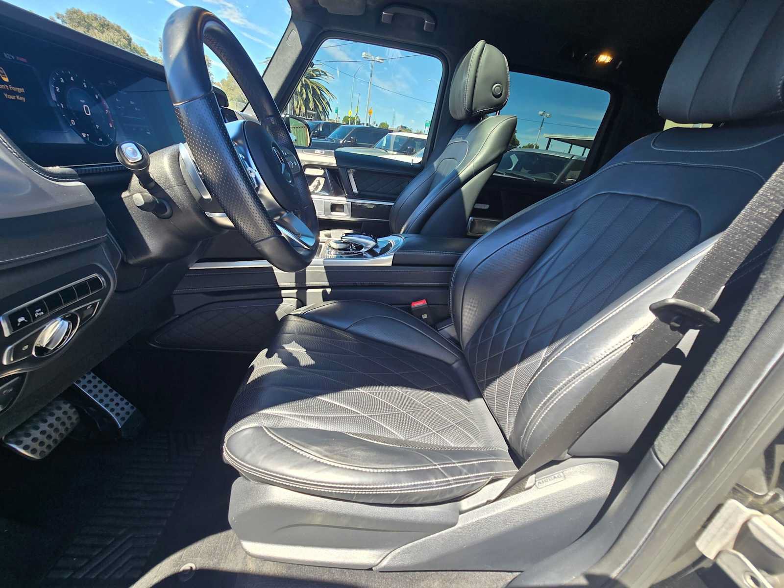 Used 2023 Mercedes-Benz G 550 image 22