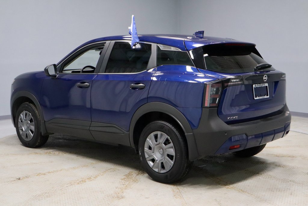 Certified 2025 Nissan Kicks S image 8