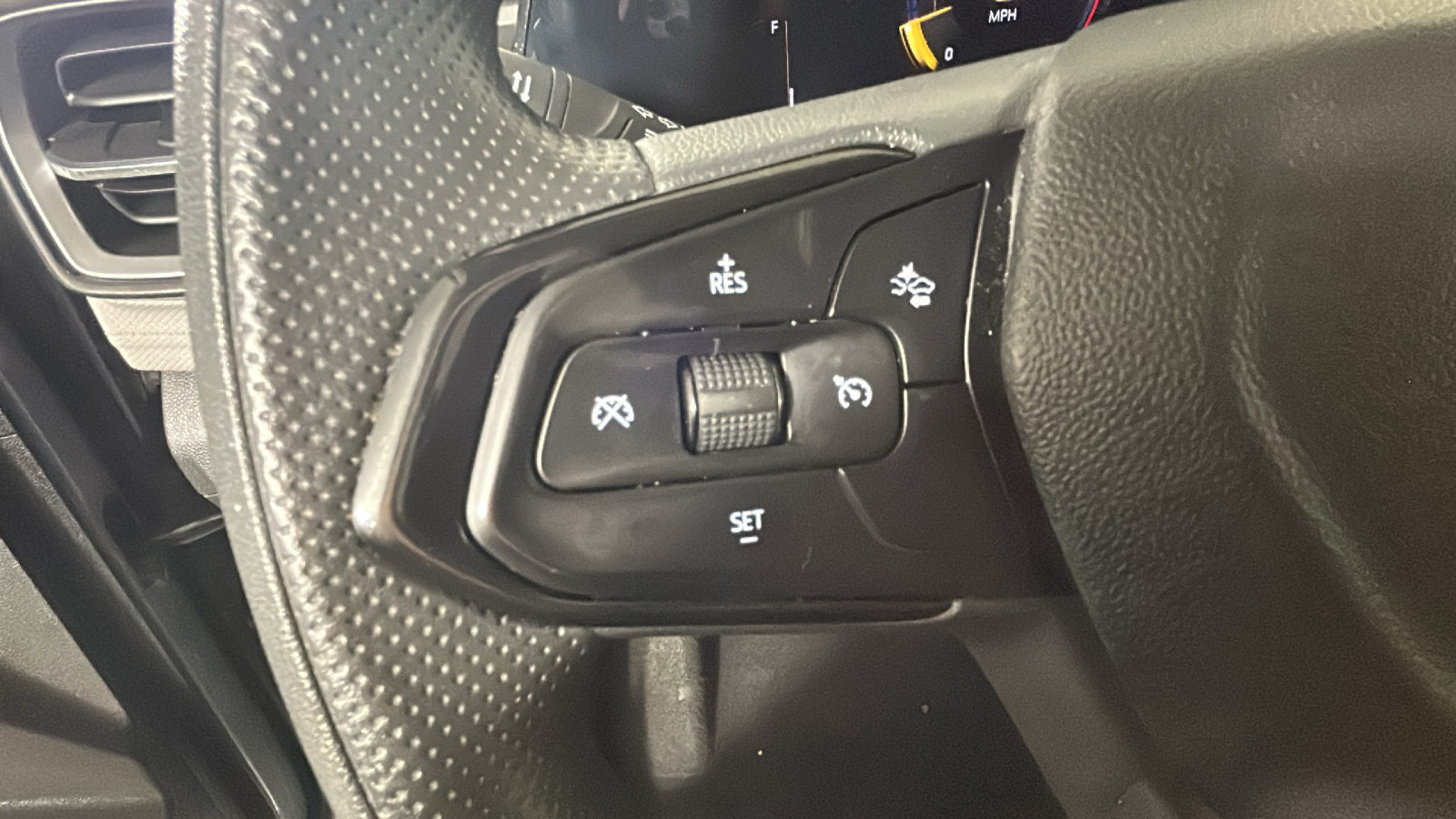 Used 2025 Chevrolet TrailBlazer LT FWD image 18