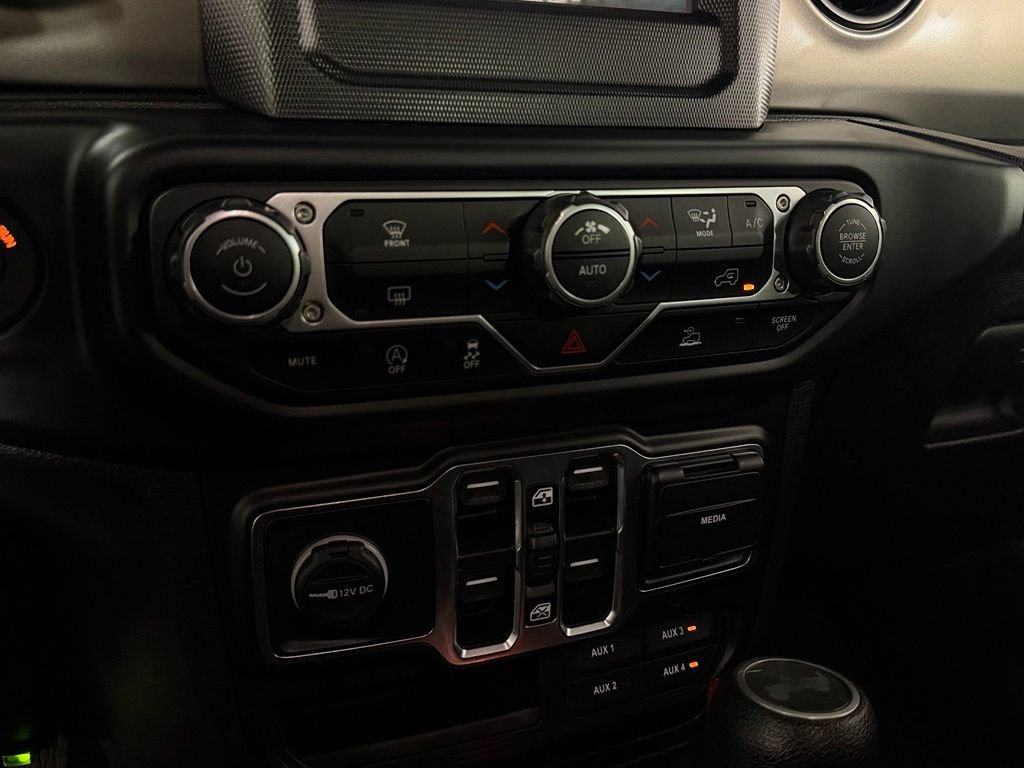Used 2021 Jeep Wrangler Unlimited Sport AWD/4WD image 20