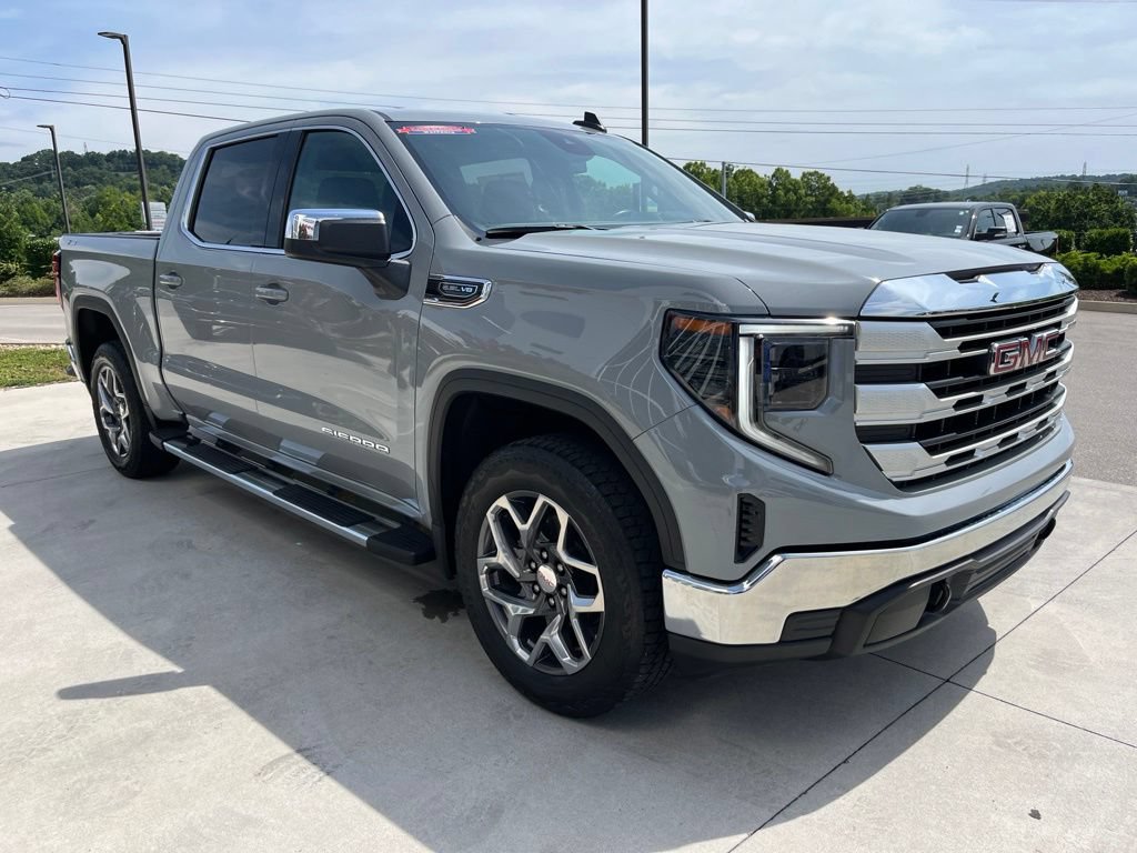 Used 2024 GMC Sierra 1500 SLE w/ X31 Off-Road Package AWD/4WD image 30