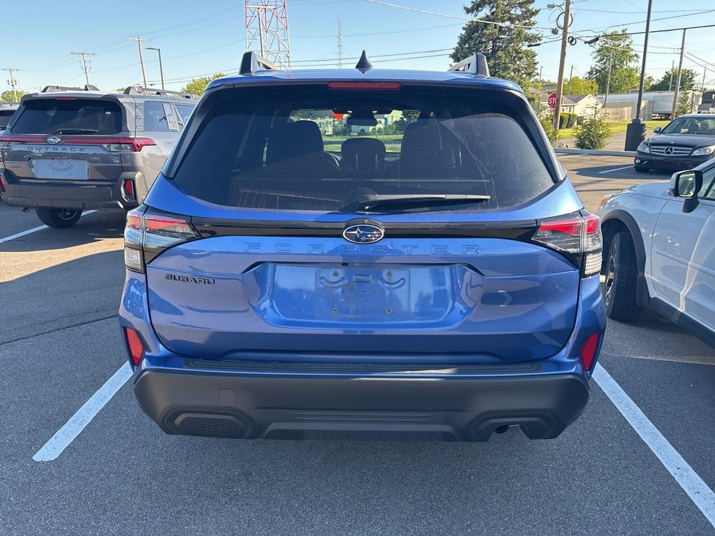 Used 2026 Subaru Forester Premium AWD/4WD image 9