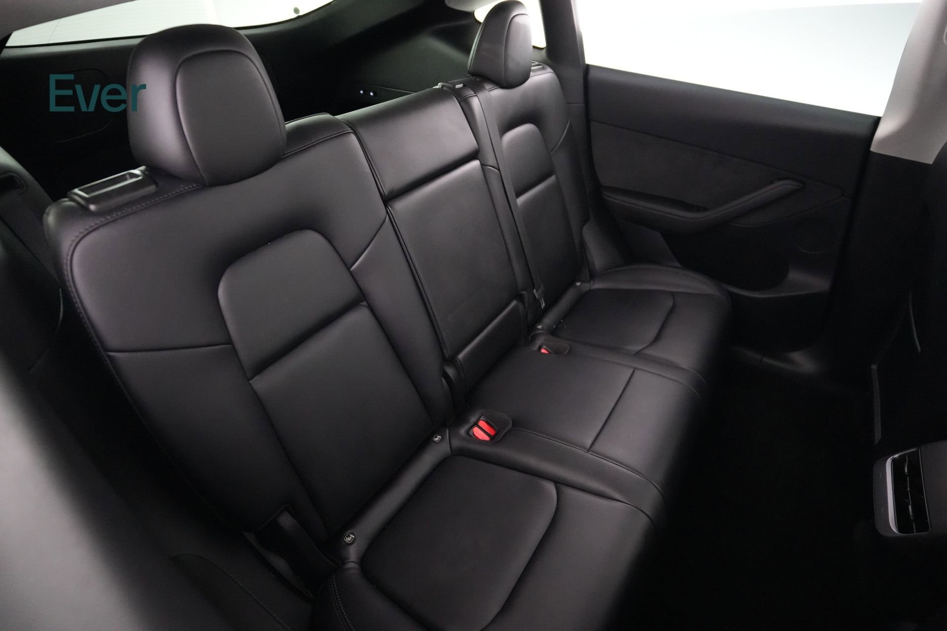 Used 2022 Tesla Model Y Performance image 5