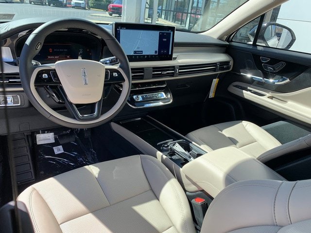 New 2026 Lincoln Corsair Premiere AWD/4WD image 17