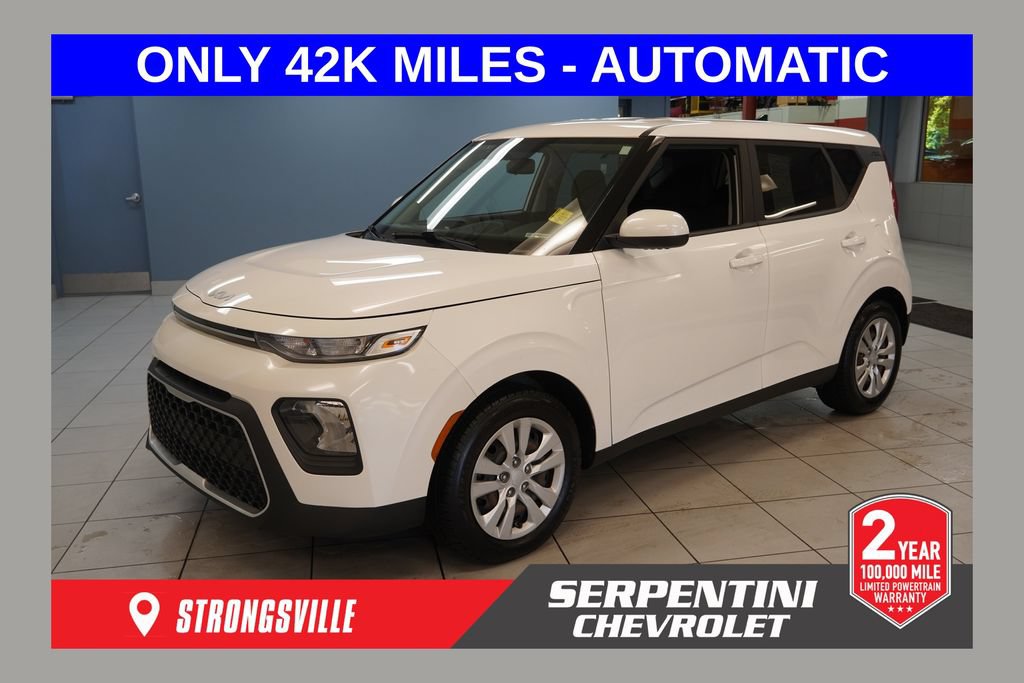 Used 2022 Kia Soul LX FWD image 1