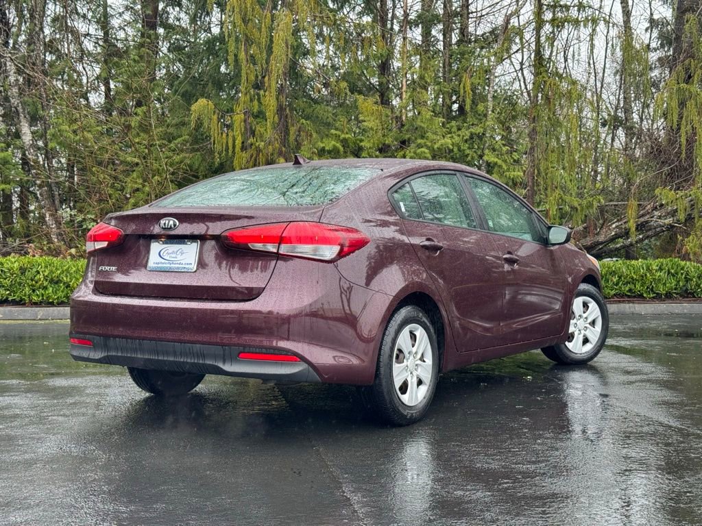 Used 2018 Kia Forte LX FWD image 16