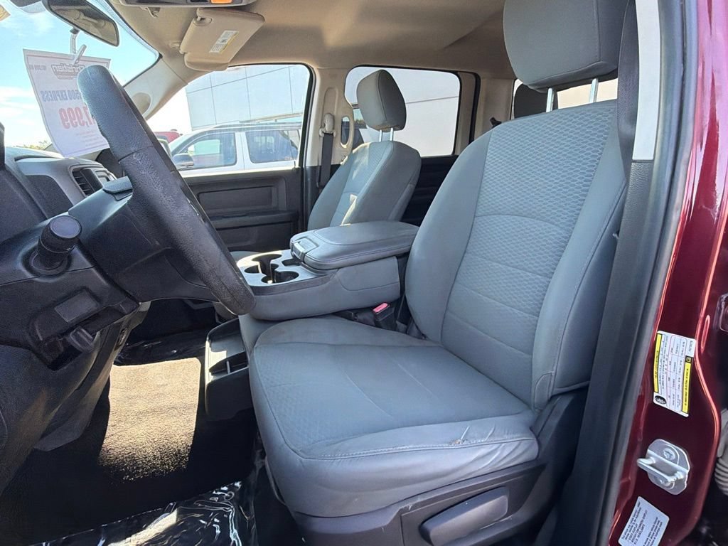 Used 2017 RAM 1500 Express w/ Express Value Package AWD/4WD image 11