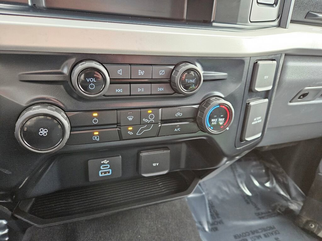 Used 2024 Ford F450 XLT w/ 360-Degree Camera Package image 24