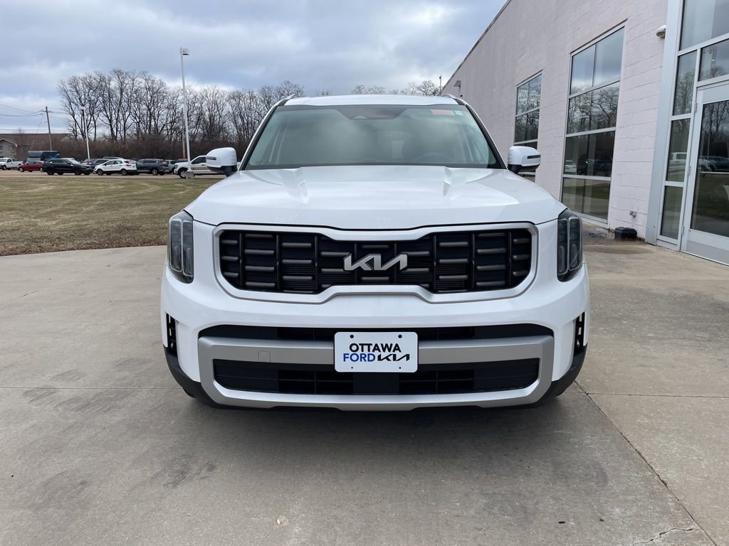 New 2025 Kia Telluride S image 3