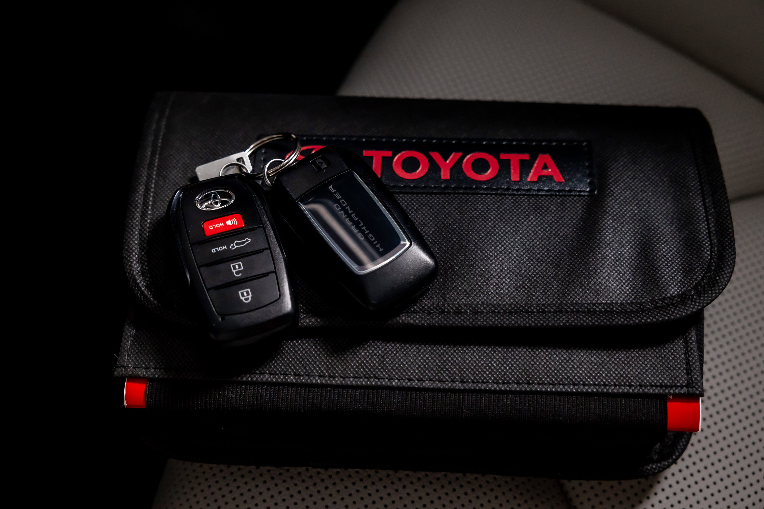 Used 2025 Toyota Grand Highlander FWD image 33