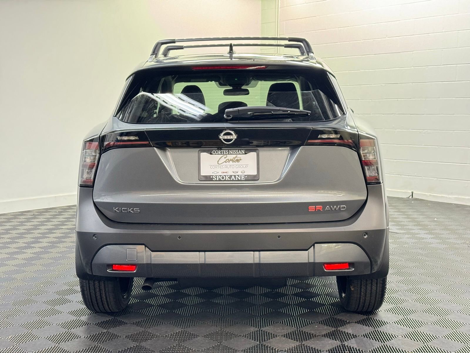 New 2026 Nissan Kicks SR w/ Cold Weather Package image 5