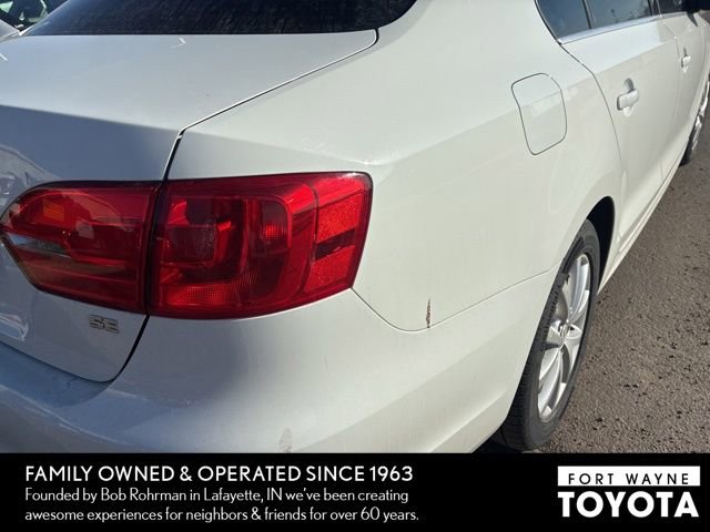 Used 2014 Volkswagen Jetta SE image 9