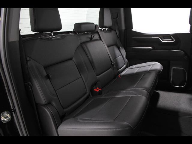 Used 2025 GMC Sierra 1500 SLT image 19