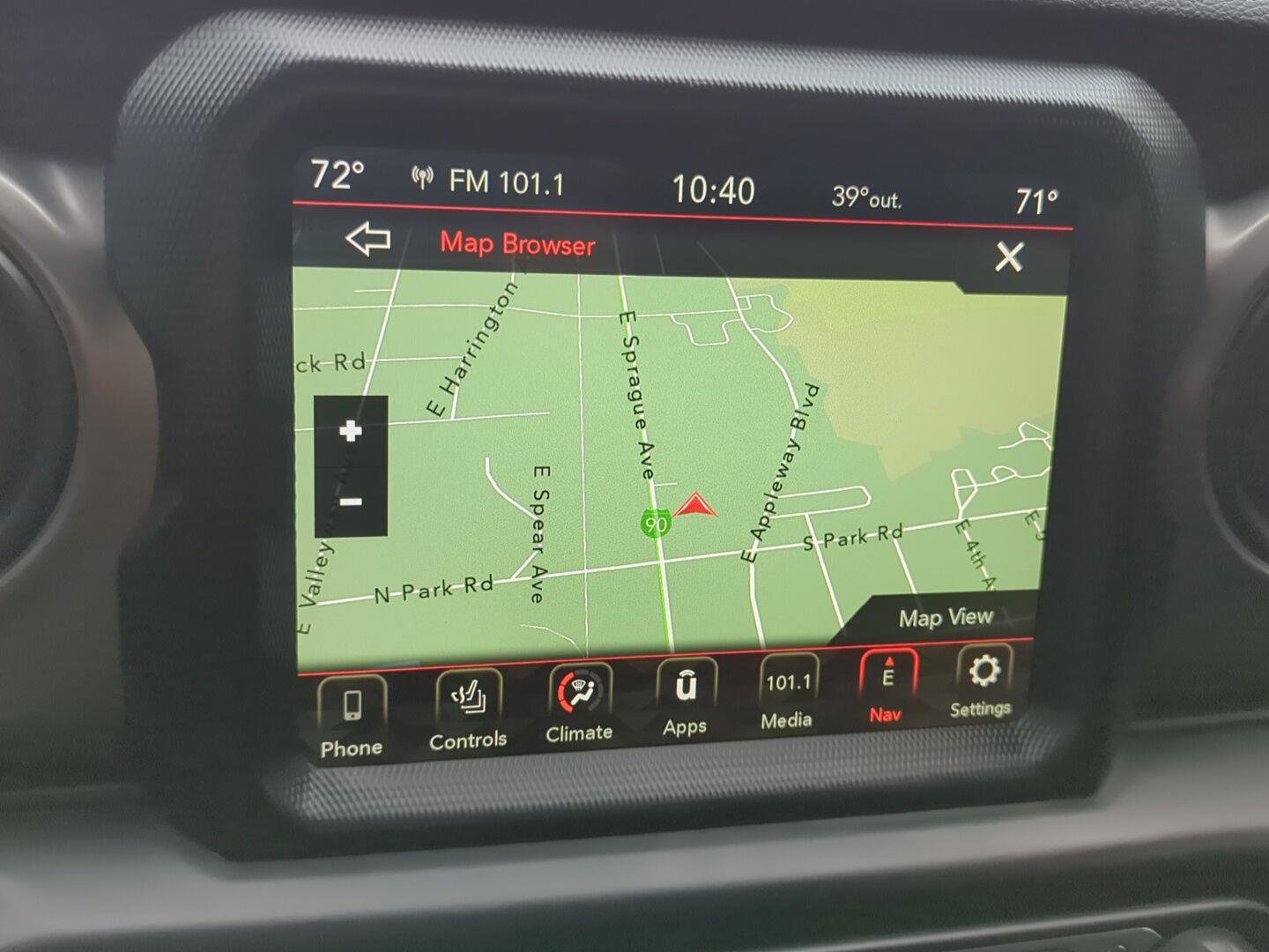 Used 2022 Jeep Gladiator Willys image 16