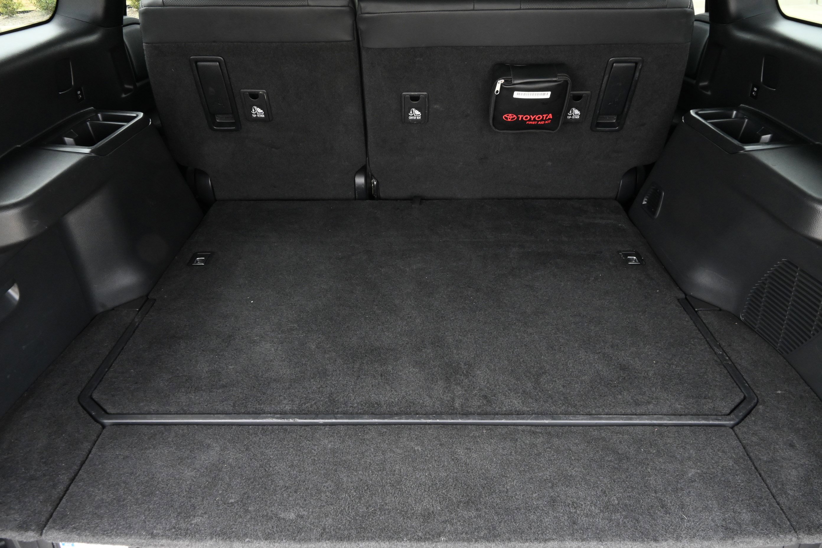 Used 2024 Toyota Land Cruiser image 32