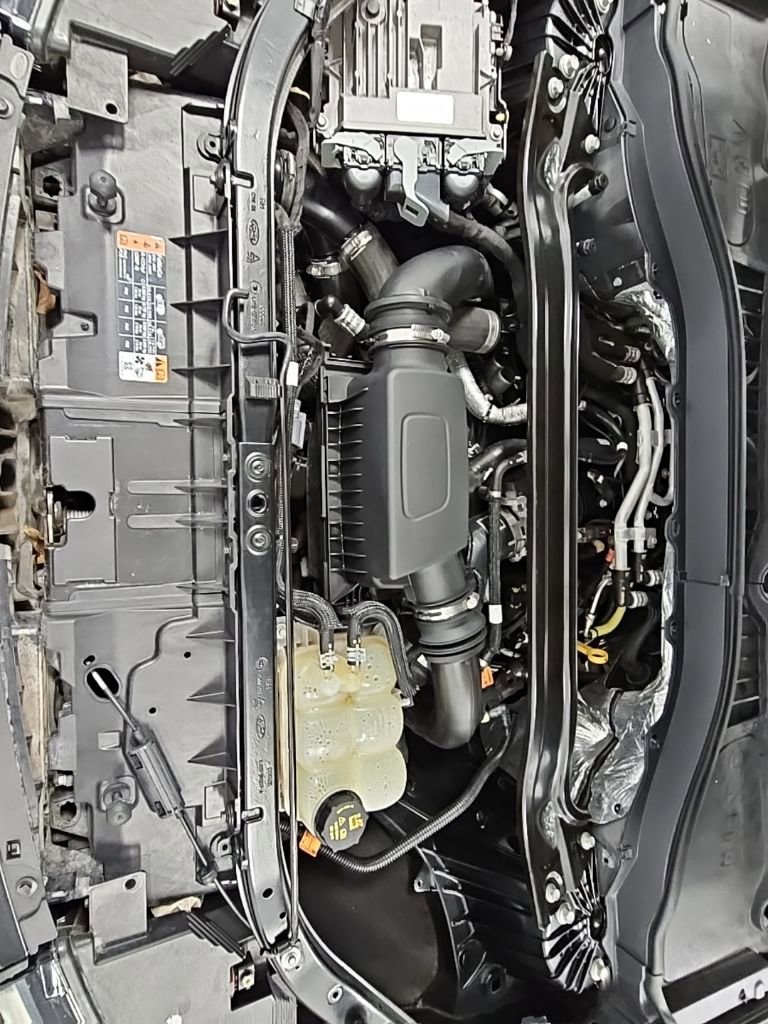 Used 2020 Ford Explorer ST w/ ST Street Pack image 44