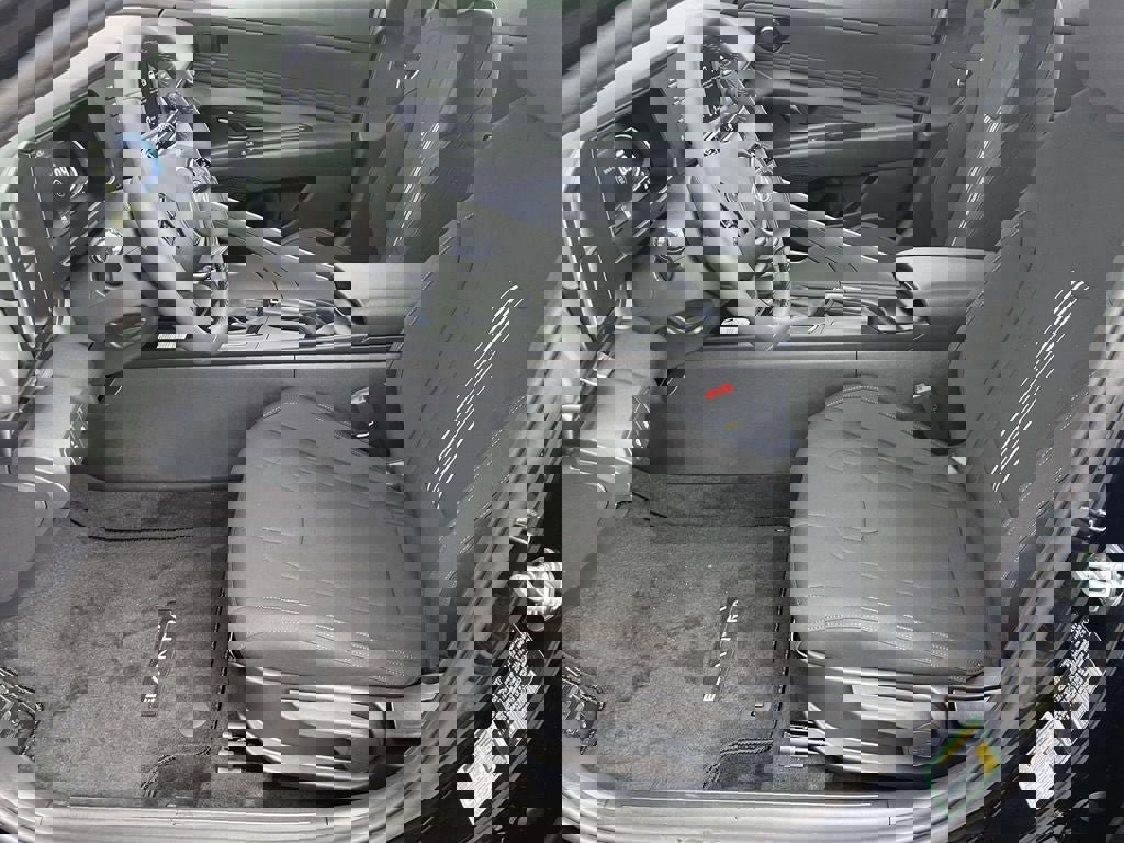 New 2026 Hyundai Elantra Sport image 13