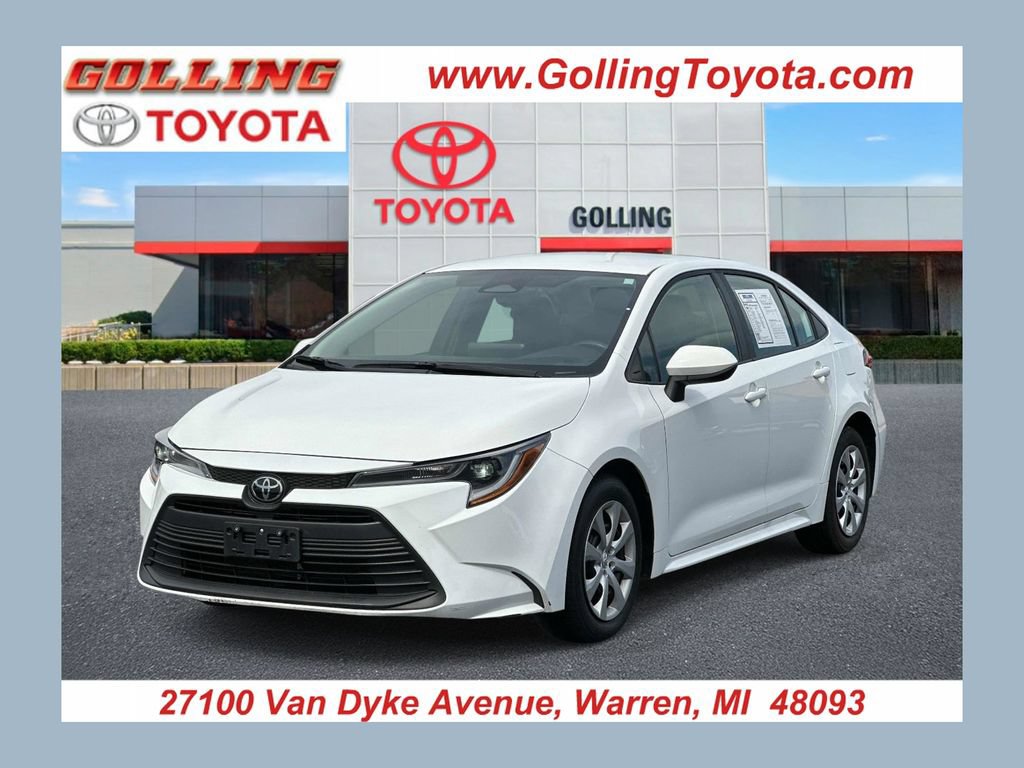 Used 2025 Toyota Corolla LE FWD video 1