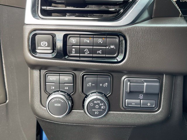 Used 2025 GMC Yukon XL Elevation AWD/4WD image 24
