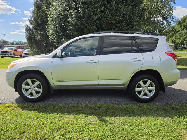 Used 2008 Toyota RAV4 Limited w/ Tow Prep Pkg FWD image 1
