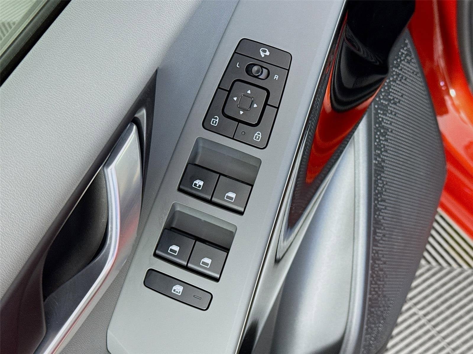 Certified 2023 Kia Niro EX Touring FWD image 20