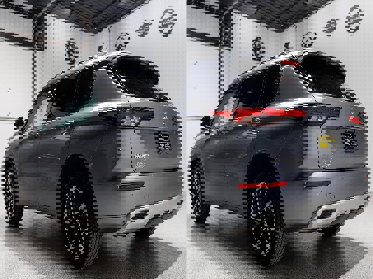 Used 2024 Mitsubishi Outlander SEL image 4