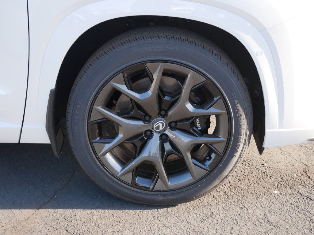 New 2026 Lexus TX 500h AWD w/ Technology Package image 8
