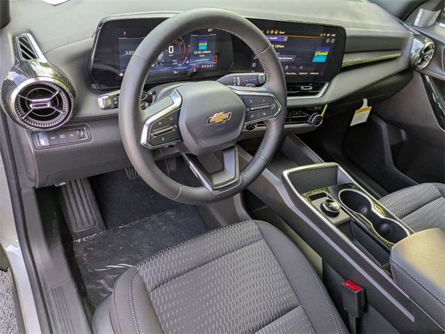 New 2026 Chevrolet Equinox LT w/ LPO, Floor Liner Package image 10