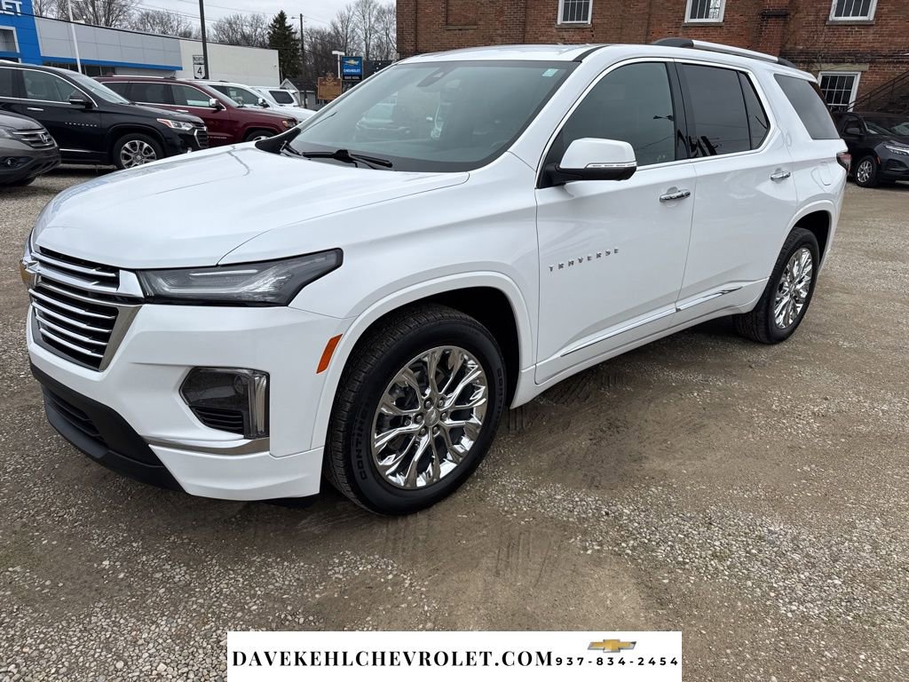 Used 2022 Chevrolet Traverse Premier image 1