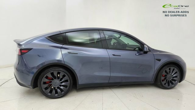 Used 2023 Tesla Model Y Performance AWD/4WD image 6