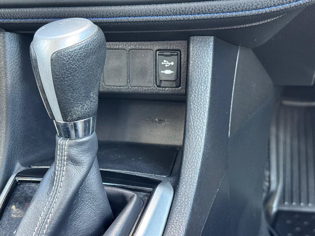 Used 2017 Toyota Corolla SE w/ Body Protection Package FWD image 17