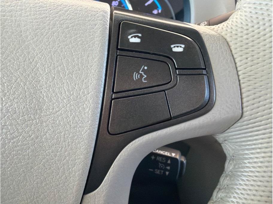 Used 2014 Toyota Sienna XLE FWD image 22