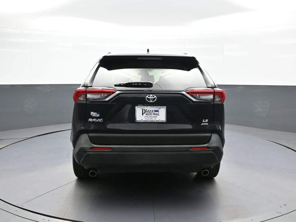 Used 2019 Toyota RAV4 LE w/ All Weather Liner Package AWD/4WD image 7