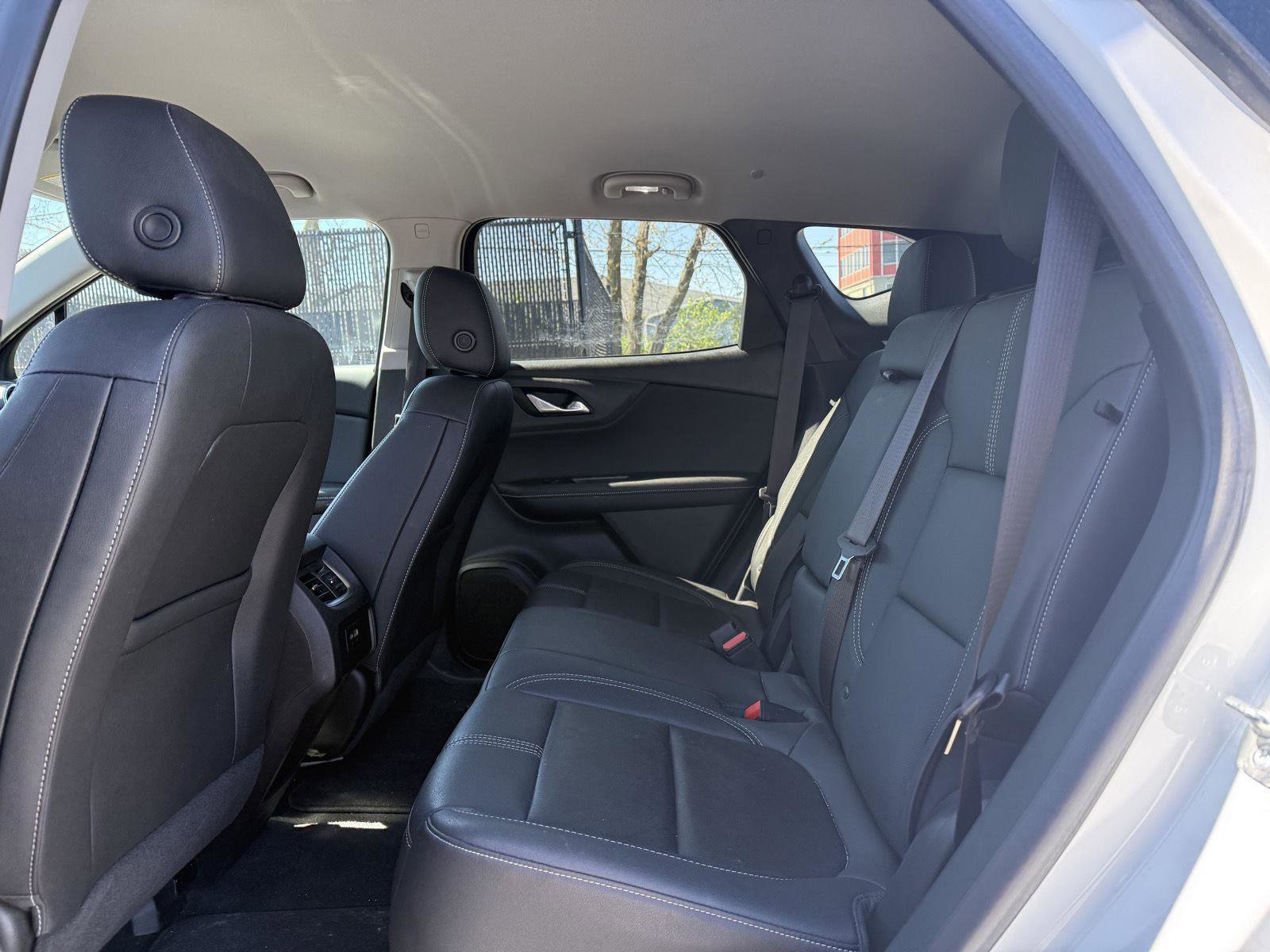 Used 2023 Chevrolet Blazer LT image 10