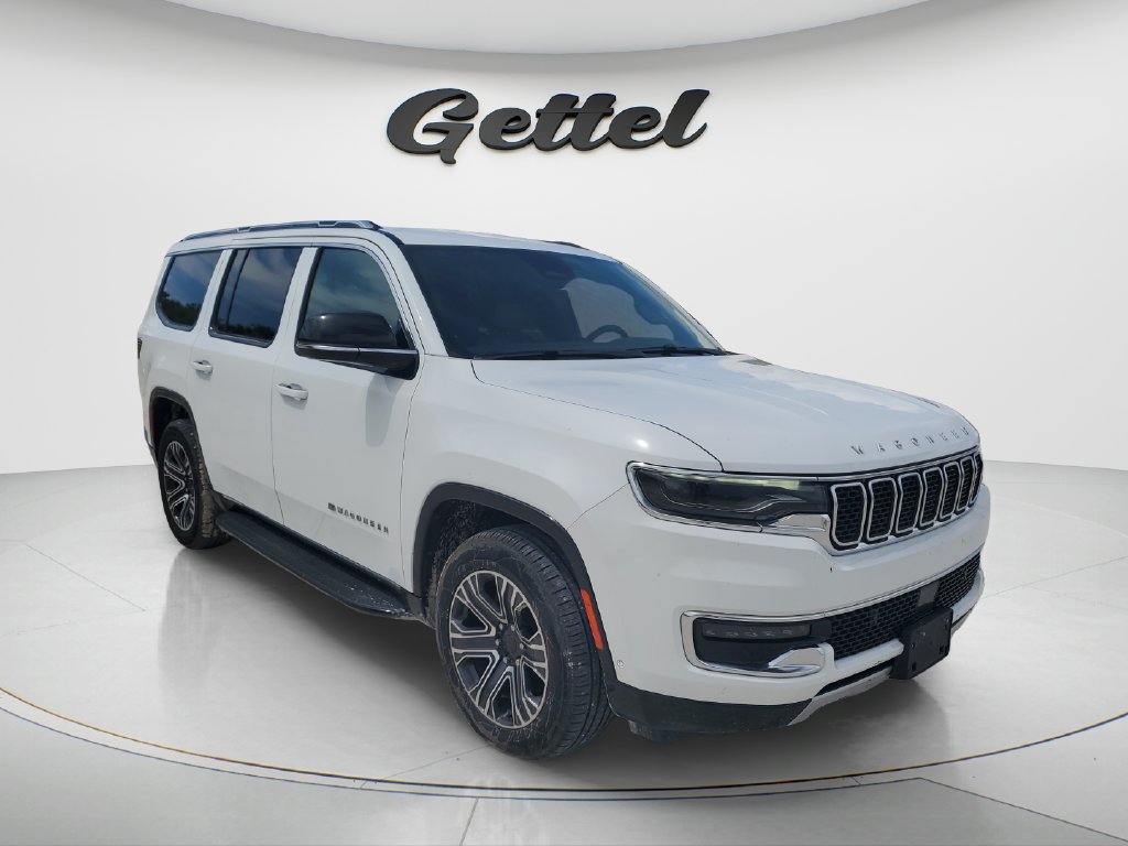 Used 2024 Jeep Wagoneer Series II w/ Flexible Seating Group AWD/4WD image 3