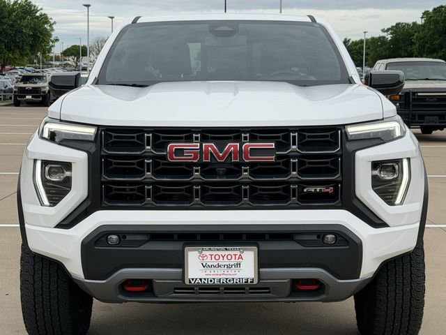 Used 2023 GMC Canyon AT4 w/ AT4 Premium Package AWD/4WD image 8