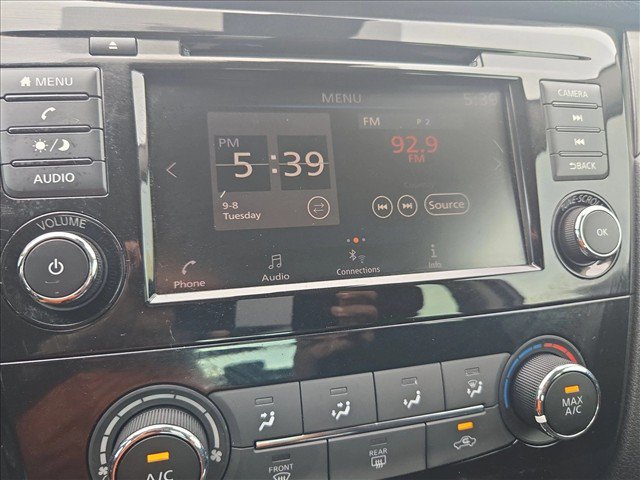 Used 2020 Nissan Rogue Sport S w/ Appearance Package FWD image 23