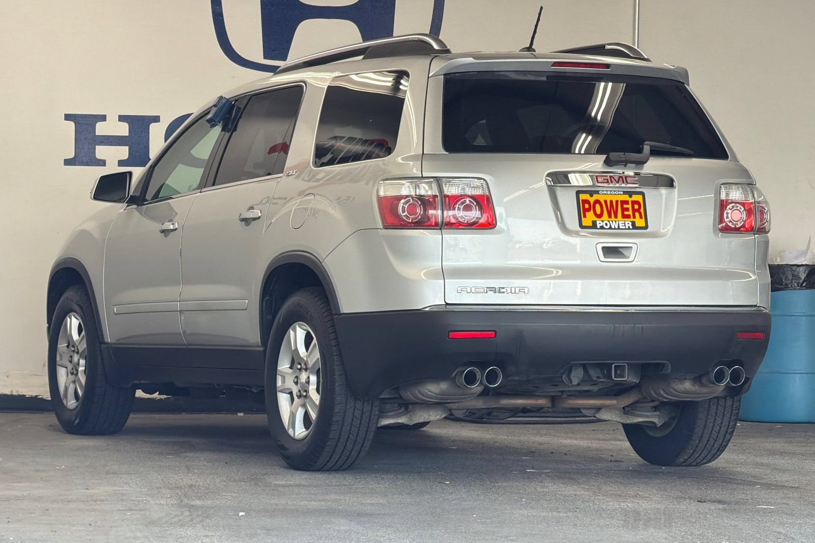 Used 2009 GMC Acadia SLT w/ Visibility Package FWD image 5